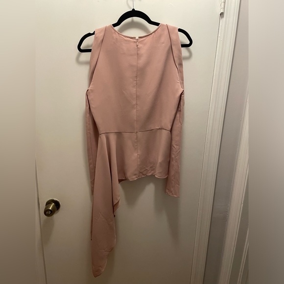 BCBG Pink top Size Small. Like brand new - Picture 3 of 4